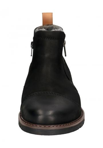 Зимние ботинки