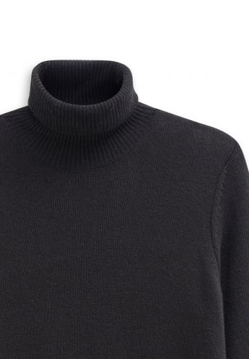 Вязаное платье