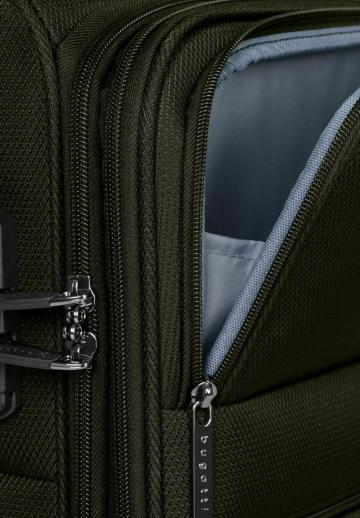 Набор чемоданов