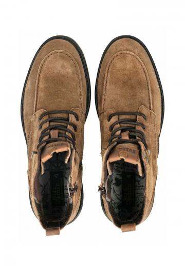 Ботинки на шнуровке