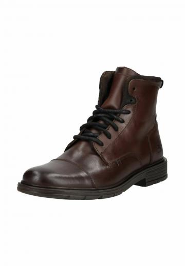 Ботинки на шнуровке