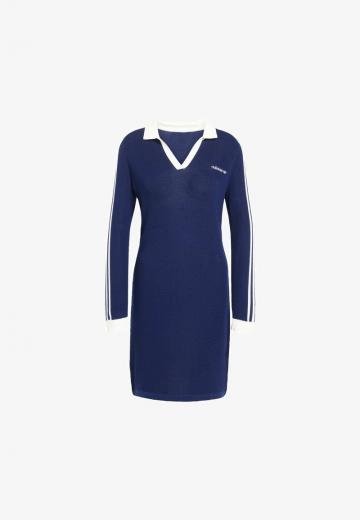 Вязаное платье