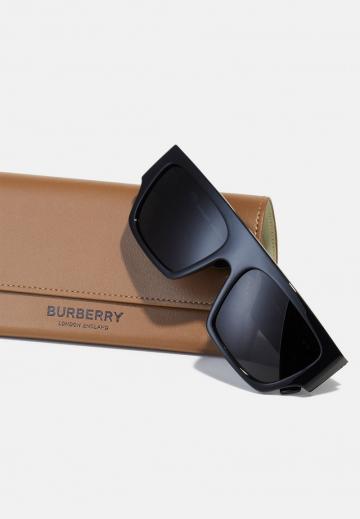 Солнечные очки