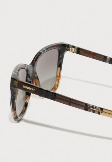 Солнечные очки