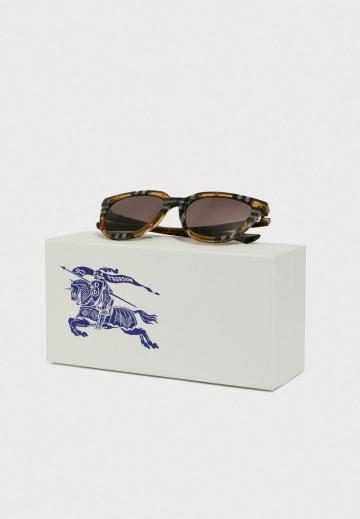 Солнечные очки