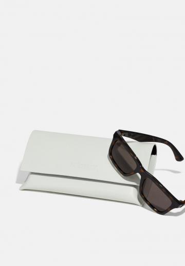 Солнечные очки