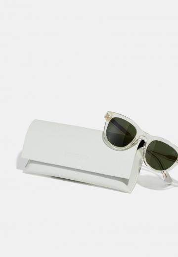 Солнечные очки