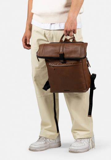 Кожаный рюкзак