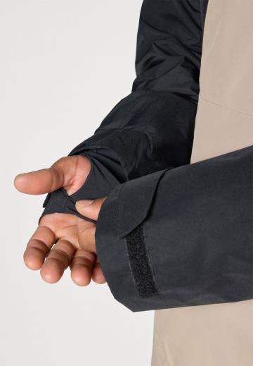 Сноубордическая куртка