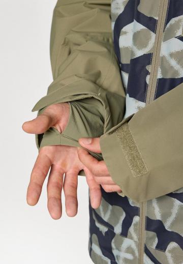 Сноубордическая куртка