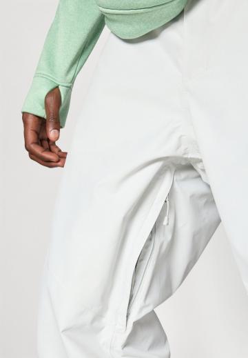 Сноубордические штаны