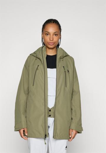 Спортивная куртка