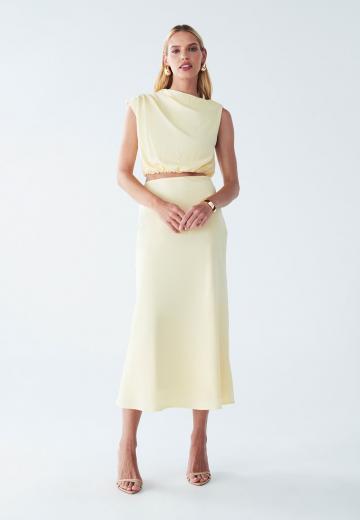 Атласная блузка