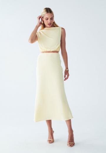 Атласная блузка