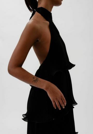 Короткое платье