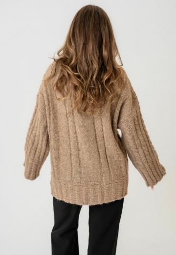 Длинный пуловер