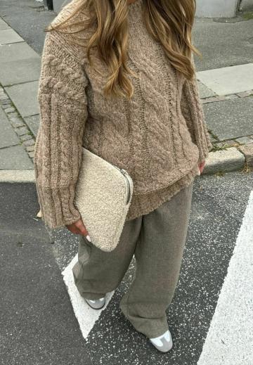 Длинный пуловер