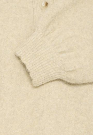 Пуловер с воротником поло