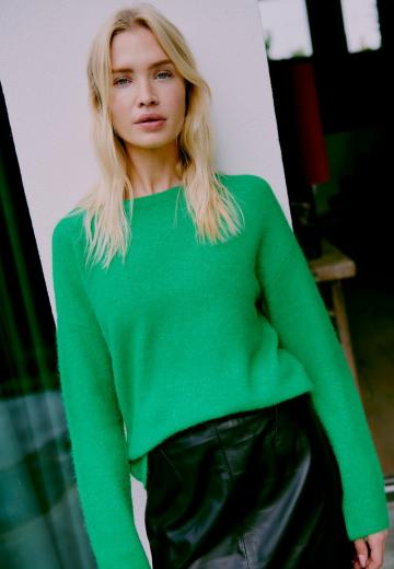 Длинный пуловер