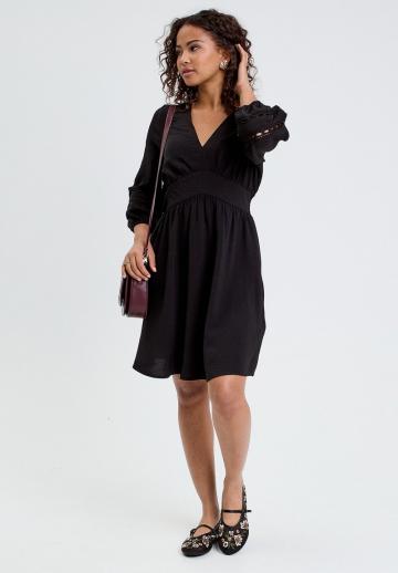 Короткое платье