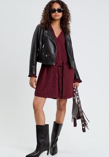 Короткое платье