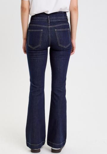 Клешеные брюки