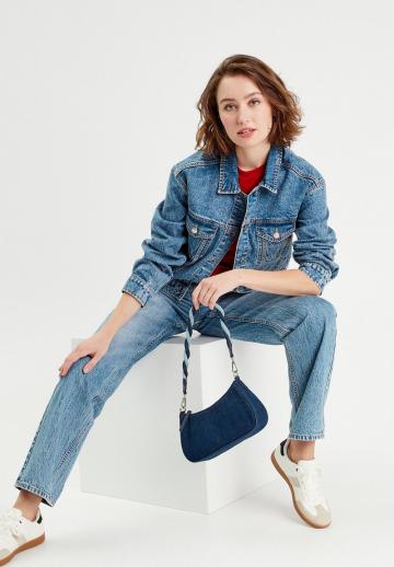 Прямые джинсы