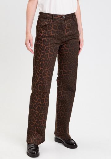 Прямые джинсы