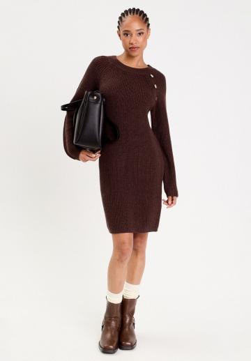 Вязаное платье