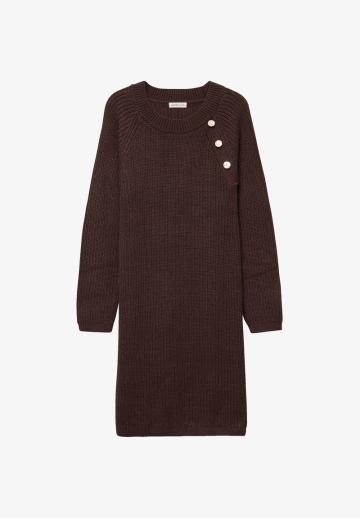 Вязаное платье