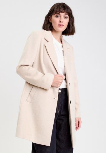 Короткое пальто