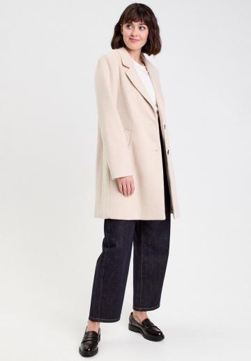 Короткое пальто