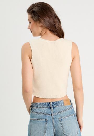 Джинсовая жилетка