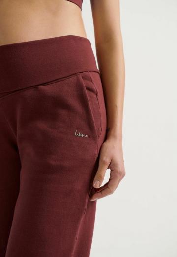 Спортивные штаны