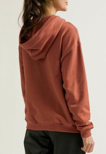 Пуловер с капюшоном