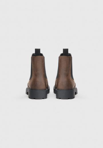 Ботинки челси