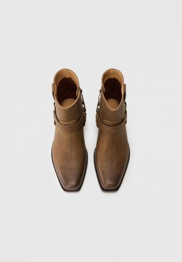 Ковбойские сапоги