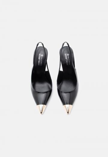 Туфли на высоком каблуке