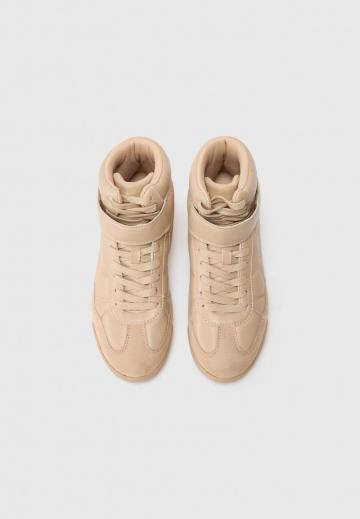 Высокие кеды