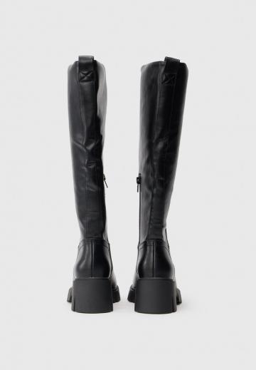 Сапоги на платформе