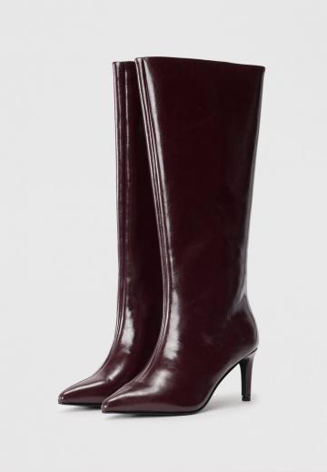 Высокие сапоги