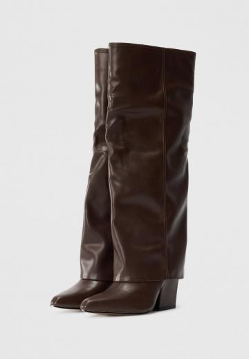 Высокие сапоги