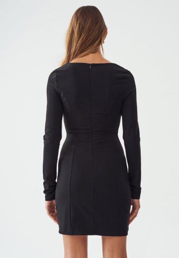 Платье футляр