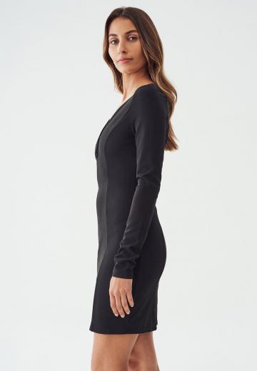 Платье футляр