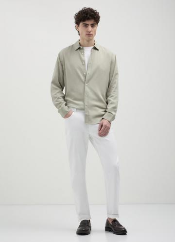 Узкие джинсы