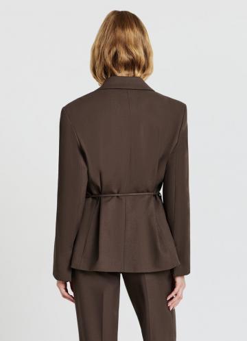 Блейзер с накладными карманами