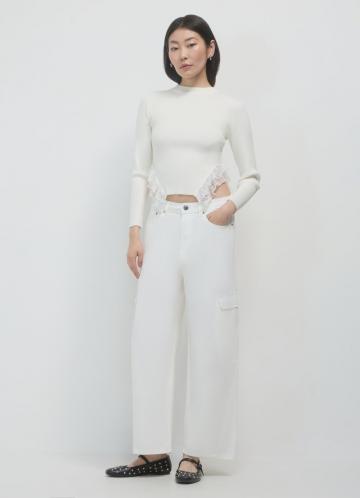 Брюки с накладными карманами