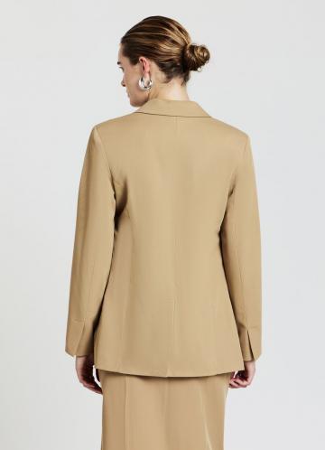 Короткое пальто