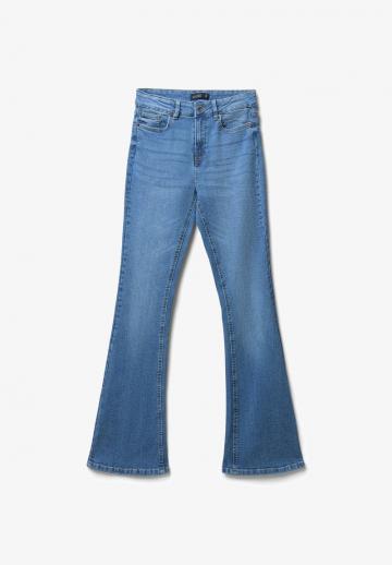 Клешеные джинсы