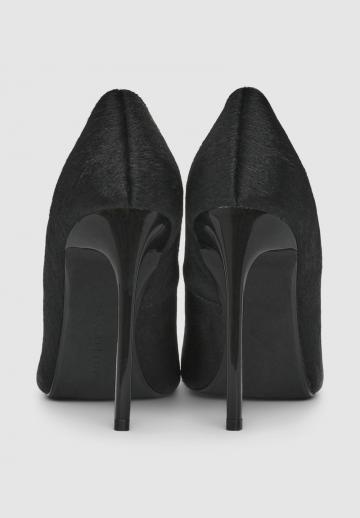 Туфли на высоком каблуке